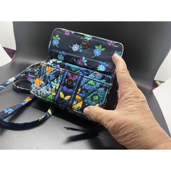 Vera Bradley Midnight Blues All-In-One Crossbody Wallet Purse Retired - Picture 4 of 8